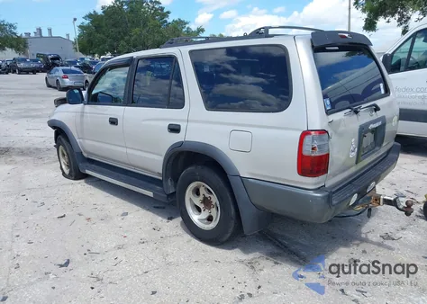 1998 Toyota 4Runner z USA, uszkodzony, nr VIN JT3GM84R3W0022369